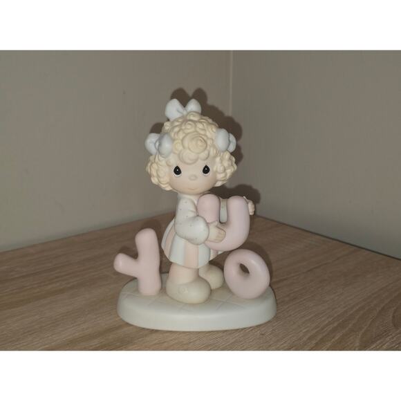 Precious Moments Porcelain Figurine I’ll Never Stop Loving You 521418 No Box - Picture 1 of 5